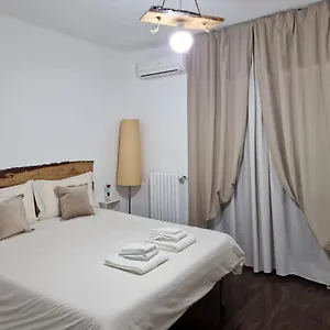 Saint George's House Bari